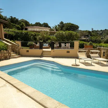 Con Piscina E Vista * Baja Sardinia