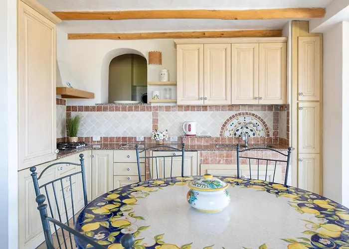 Con Piscina E Vista 别墅 *