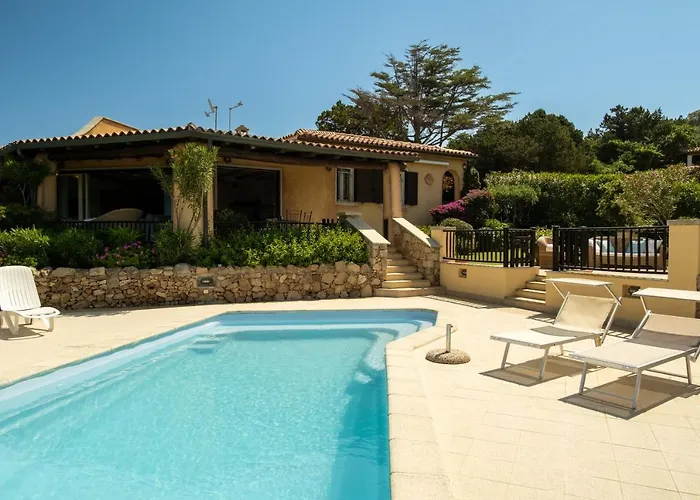 Con Piscina E Vista *