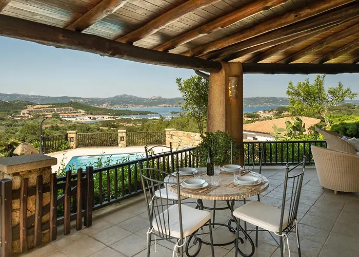 Con Piscina E Vista 别墅 巴哈撒丁岛