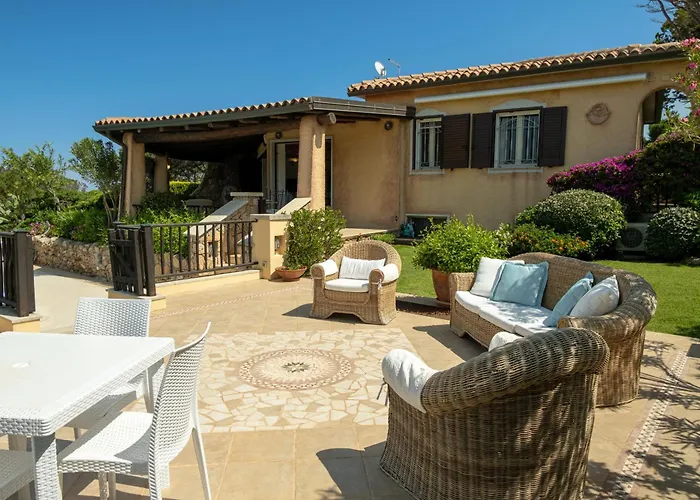 Con Piscina E Vista 别墅 巴哈撒丁岛